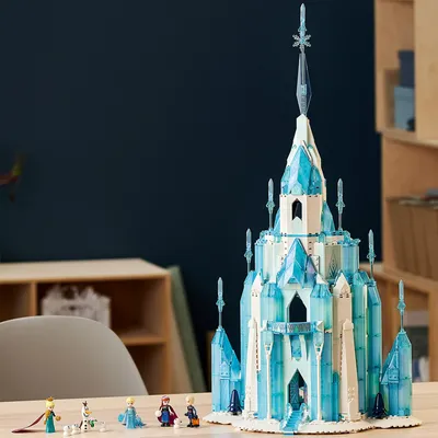 Produktbild von LEGO 43197 Disney Princess Der Eispalast, mit Mini Puppen von Anna und Elsa („Frozen“), Olaf-Figur,  ab 14 Jahre