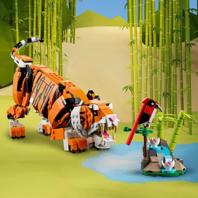 Produktbild von LEGO 31129 Creator Majestätischer Tiger, Panda oder Fisch, 3-in-1 Tierfiguren-Set, Spielzeug für Kinder, Jungen und Mädchen, Konstruktionsspielzeug mit Tieren