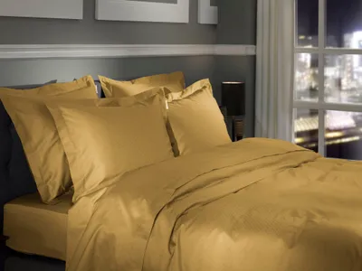 Productafbeelding van Heckettlane Dekbedovertrek Punto Amber Gold 200x200-220 cm