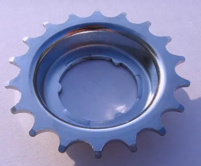 Immagine prodotto di Pignone pignone 18 denti, offset 10 mm