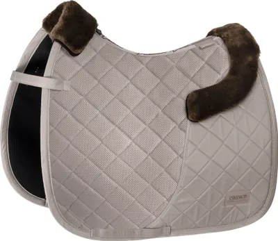 Produktbild von Eskadron Platinum Schabracke " INNOPAD MESH FAUXFUR " Form - Vielseitigkeit Farbe - greige