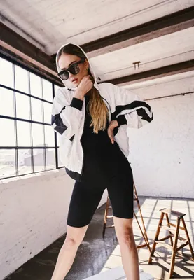 Obrázok produktu pre Urban Classics - Dámske cyklistické šortky s vysokým pásom schwarz - XL