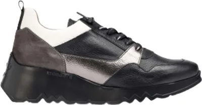 Image de Wonders Sneakers 10091-987918 in Black color size 36