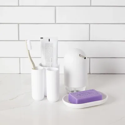 Produktbild von Umbra Bath Touch Seifenspender, Seifendosierer, Lotionspender, Seife, Soft Touch Kunststoff, Weiß, 023273660