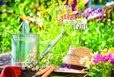 Produktbild von Geburtstag  Karte mit Briefumschlag Gießkanne, Strohhut, Garten