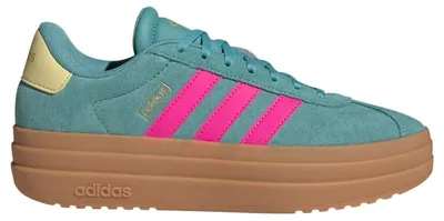 Productafbeelding van adidas VL Court Bold, kleur: poederblauw, schokroze, poedergeel (damesmodel) - EU 44