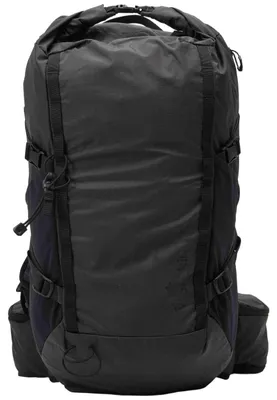 Produktbild von Jack Wolfskin CYROX SHAPE 30 S-L (schwarz, 30 Liter)