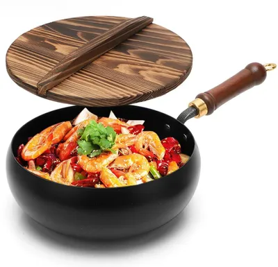 Zdjęcie produktu dla Patelnia z powłoką nieprzywierającą - żeliwna patelnia, średnica 24 cm