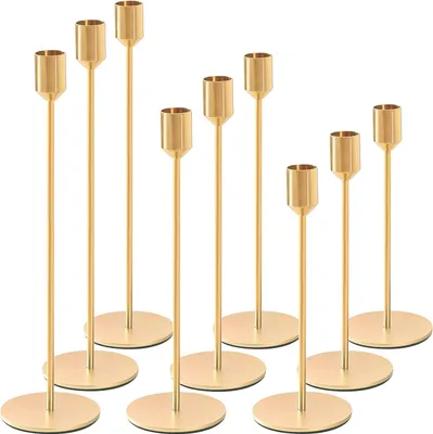 Produktbild von Goldene Metallkerzenständer - Set von 9 - Hoher Kerzenständer - 34/28/24 cm - Vintage Kerzenständer - Kerzenständer Dekoration - Valentinstag Weihnachten Hochzeit - Esszimmer Bodenkerzenständer