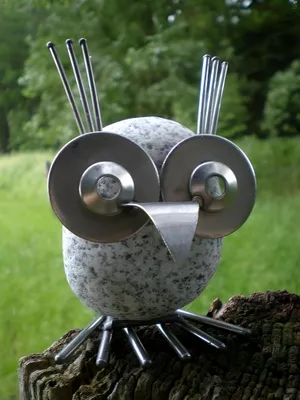 Produktbild von Edelstahlvogel "Eule" Gartendeko aus Edelstahl und Granit Dekofigur Vogel