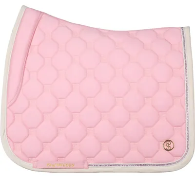 Immagine prodotto di PS of Sweden Dressage Saddle Pad Vintage Monogram FS 2025 Saddle Pad Hortensia rosa Full
