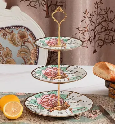 Produktbild von 3-stöckiger Keramischer Vintage Kuchenständer mit Vintage Rosenmuster - Lebensmittelregal zur Präsentation von Kuchentellern (Vintage Rote Rose)