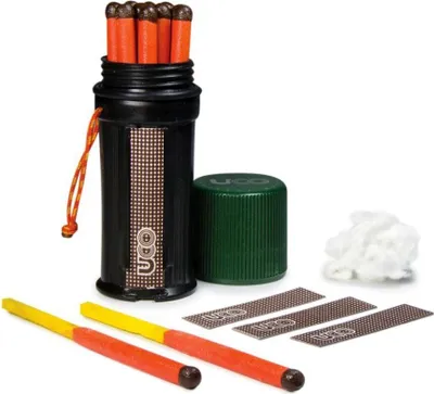 Image de Allumettes tempête UCO 'Titan Match Kit