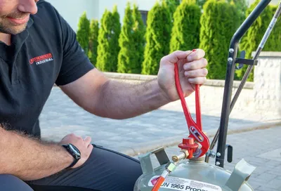 Zdjęcie produktu dla ROTHENBERGER Szczypce przemysłowe do pomp wodnych 1 1/2" 42 mm - 070652E