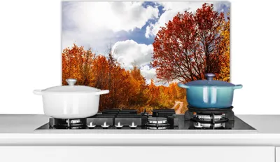 Produktbild von KitchenYeah®  Spritzschutz Küche - Küchenrückwand - Wandschutz für Herd und Spüle - Baum - Weg - Herbst 70x50 - Alu-Dibond (Alternative zum Spritzschutz aus Glas) - Hitzebeständig - Herdspritzschutz -