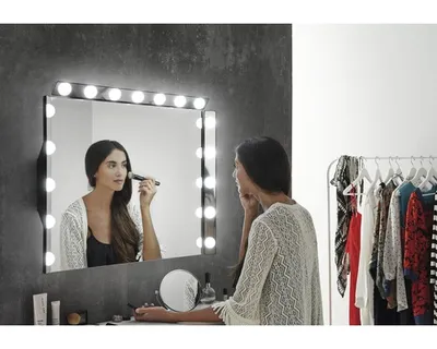 Obrázek produktu pro LED světlo nad zrcadlo Focco E27135CI/C0250 Hollywood S3 IP44 2,7W 1113lm černé