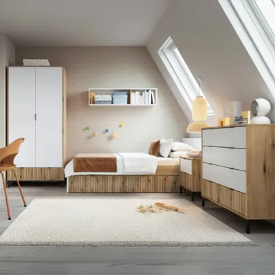 Produktbild von Jugendzimmer Komplett Set RISBY-129 mit Kleiderschrank und Bett 120x200 cm in Eiche mit weiß und Rillen Design