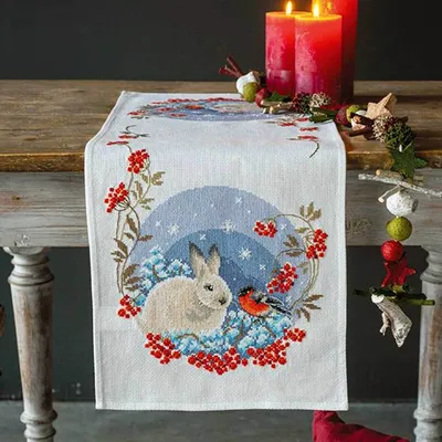 Produktbild von Vervaco Tischläufer Kreuzstich Set "Schneehase und Dompfaff", Zählmuster, 32x84cm