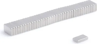 Produktbild von Neodym Magnete 5 x 3 x 1 mm N38 Quader Case - 50 Stück, Extrem stark, Magnettafeln, Kühlschränke, Whiteboards, DIY