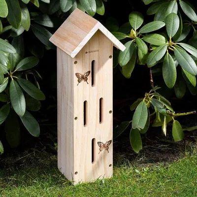 Produktbild von Famanu Insektenhotel Design aus natürlichen Materialien - Für Bienen, Marienkäfer und Schmetterlinge