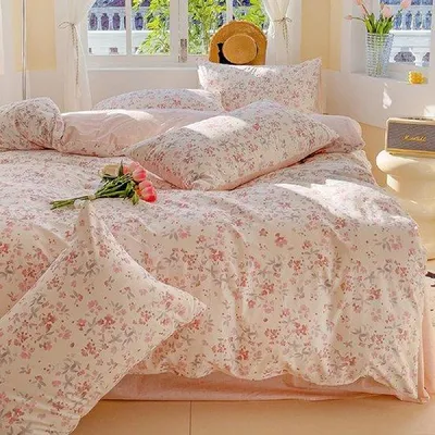 Productafbeelding van Unyqoos® Rozenbeddengoedset, 135 x 200 cm + 80 x 80 cm, 100% microvezel, omkeerbaar dekbedovertrek, geschikt voor mensen met allergieën, verborgen rits en 4 hoekbanden