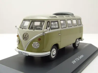 Produktbild von Schuco 1:43 VW T1b Samba grün/grau  450359200