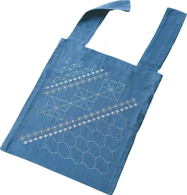 Obrázek produktu pro Balíček výšivek Olympus Sashiko "Bag with pouch inside Nemophila", potištěná látka, 40x32cm, originál z Japonska