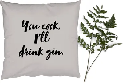 Produktbild von MuchoWow® Zierkissen Sofakissen Wohnzimmer Dekokissen 45x45 cm Du kochst, ich trinke Gin - Zitate - Sprichwörter - Gin - Schlafpolster - Polster für das Sofa
