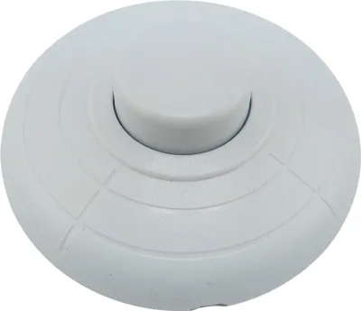 Produktbild von Zwischenschalter Schnurschalter 2A PVC Fußtretzwischenschalter Kabel EIN/AUS Schalter Fußschalter Fußtretschalter, weiß