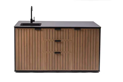 Produktbild von Keter Signature Compact Outdoor Küche – Venetian Braun – 168,5×85×94,8 cm – HPL-Arbeitsplatte – Integrierte Spüle – Schubladen & Schrank – Wetterfest