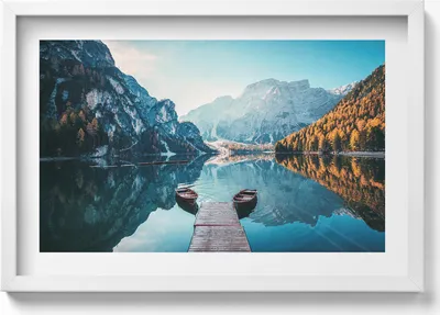 Produktbild von Boote auf dem See– Wandbild mit Rahmen – Gerahmtes Bild  – Wanddekoration – 60x40 cm –  Schwarz Rahmen