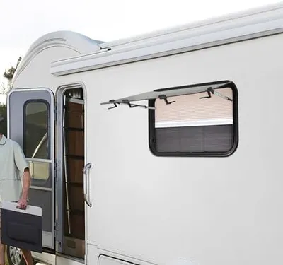 Produktbild von Wohnmobilfenster 90x55 cm mit Fliegengitter und Verdunklungsrollo