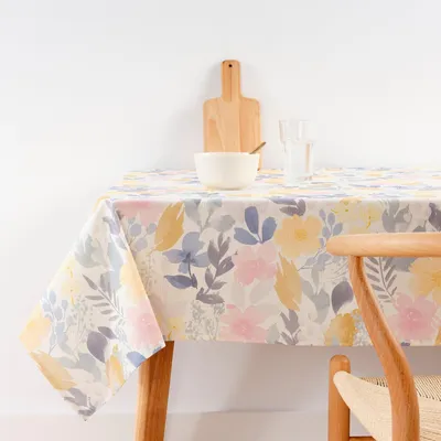 Produktbild von Fleckabweisende Tischdecke 250 x 140 cm aus 100% Baumwolle