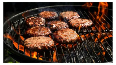 Produktbild von Grillspachtel Set aus Buchenholz und Edelstahl mit 20 Stück Burgerpapier - Grill Pfannenwender für Smash Burger
