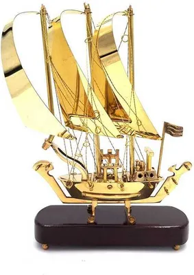 Image de Madrid Magnificence Bateau en laiton sur socle en bois - 30 cm - N-3615A
