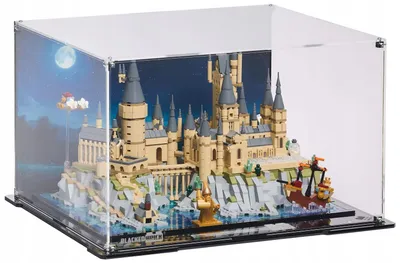 Image de Vitrine noire pour LEGO® 76419 Harry Potter – Château de Poudlard™, avec fond imprimé