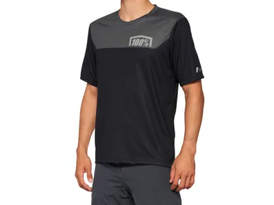 Produktbild von 100% SPEEDLAB Kurzarm Fahrradtrikot - AIRMATIC - Schwarz/Grau XL