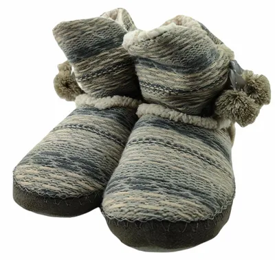 Produktbild von Beige Damen Hausschuhe gestrickt mit Bommel-Dekoration und weichem Innenfutter
