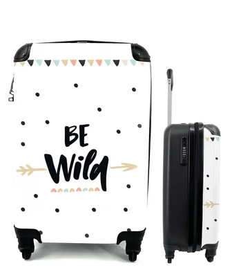 Produktbild von MuchoWow® Koffer Handgepäck Trolley Rollkoffer Kleine Reisekoffer mit 4 Rollen - Zitate - Wild sein - Mädchen - Kinder - Cabin Size < 55x40x23 cm & 55x40x20 cm - Kinderkoffer - Kabinenkoffer - Boardgepäck - Reise-Box - Reisekoffer - Reisegepäck - Koffer mit Bild - Trolley für Kinder