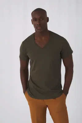 Produktbild von B&C Organic Baumwolle Inspire V-neck T-shirt