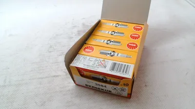 Zdjęcie produktu dla Świeca zapłonowa NGK 3584