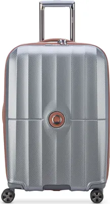 A studio shot of a suitcase.