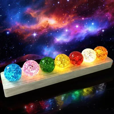 Kristallkugel-Set 7 Farben mit LED-Holzsockel, 40 mm, Nachtlicht