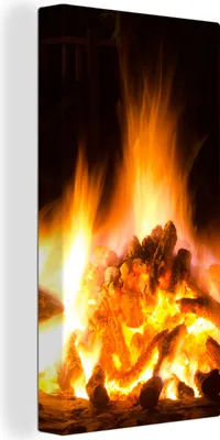 Produktbild von MuchoWow® - Leinwandbilder - Kamin vor schwarzem Hintergrund, Wandbild, Wanddeko Bilder Wohnzimmer, 40x80cm
