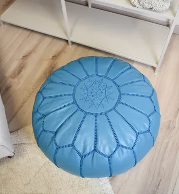 Produktbild von Marokkanischer Echtleder Pouf - Ganz Türkis - Handgefertigt - gefüllt geliefert - Ottoman Sitzsack Fußhocker