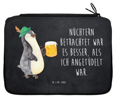 Produktbild von Mr. & Mrs. Panda Federmappe Pinguin Bier - Kreidetafel - Geschenk, Schlampermäppchen, Schulmäppchen, Federmäppchen, Angetüdelt, Mäppchen, Etui, , Beschwippst