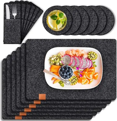Produktbild von Filz Tischsets Platzset,mit Untersetzer und Besteckbeutel,Hitzebeständig Anti-Rutsch Tischläufer,Waschbar Kleinkind Platzdeckchen Tischset Tragbares Geschirr für Abendessen Party,