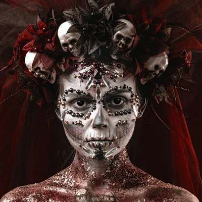 Produktbild von aricona gruselige Schwarz Halloween Kontaktlinsen Farbig Zombie Karneval Kostüm