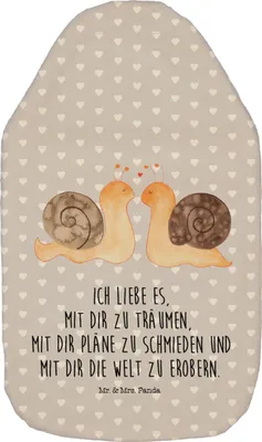 Produktbild von Mr. & Mrs. Panda Wärmflasche Schnecken Liebe - Grau Pastell - Geschenk, Wärmekissen, Freundin, glücklich, gummi, Gemeinsam, Jahrestag, Kuschelwärmflasche, Träume, Ehe