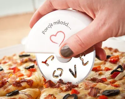 Zdjęcie produktu dla Zakochany nóż do pizzy - Porcja miłości